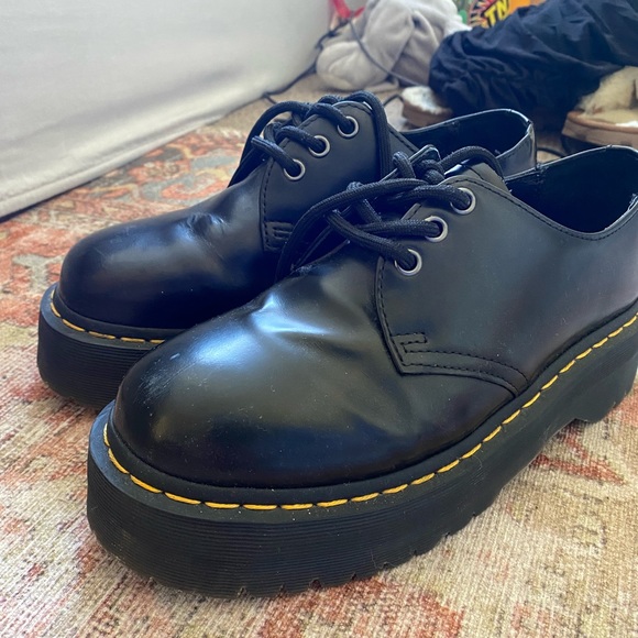 Dr. Martens 8053 Leather platform shoes - Picture 2 of 3
